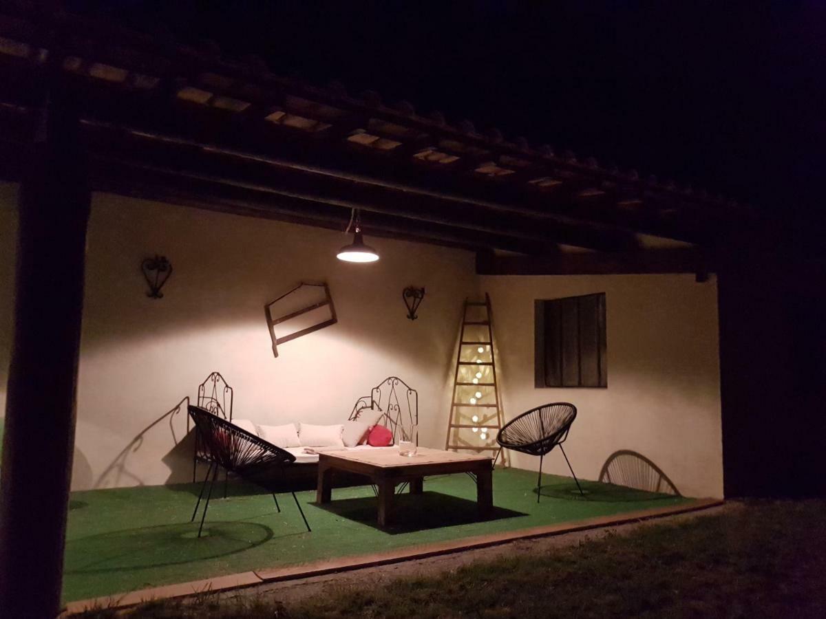 La Maison De Celine Beaumes-de-Venise Exteriör bild